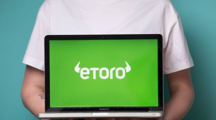 Popularny broker eToro wchodzi na giełdę! Dlaczego warto o tym wiedzieć?